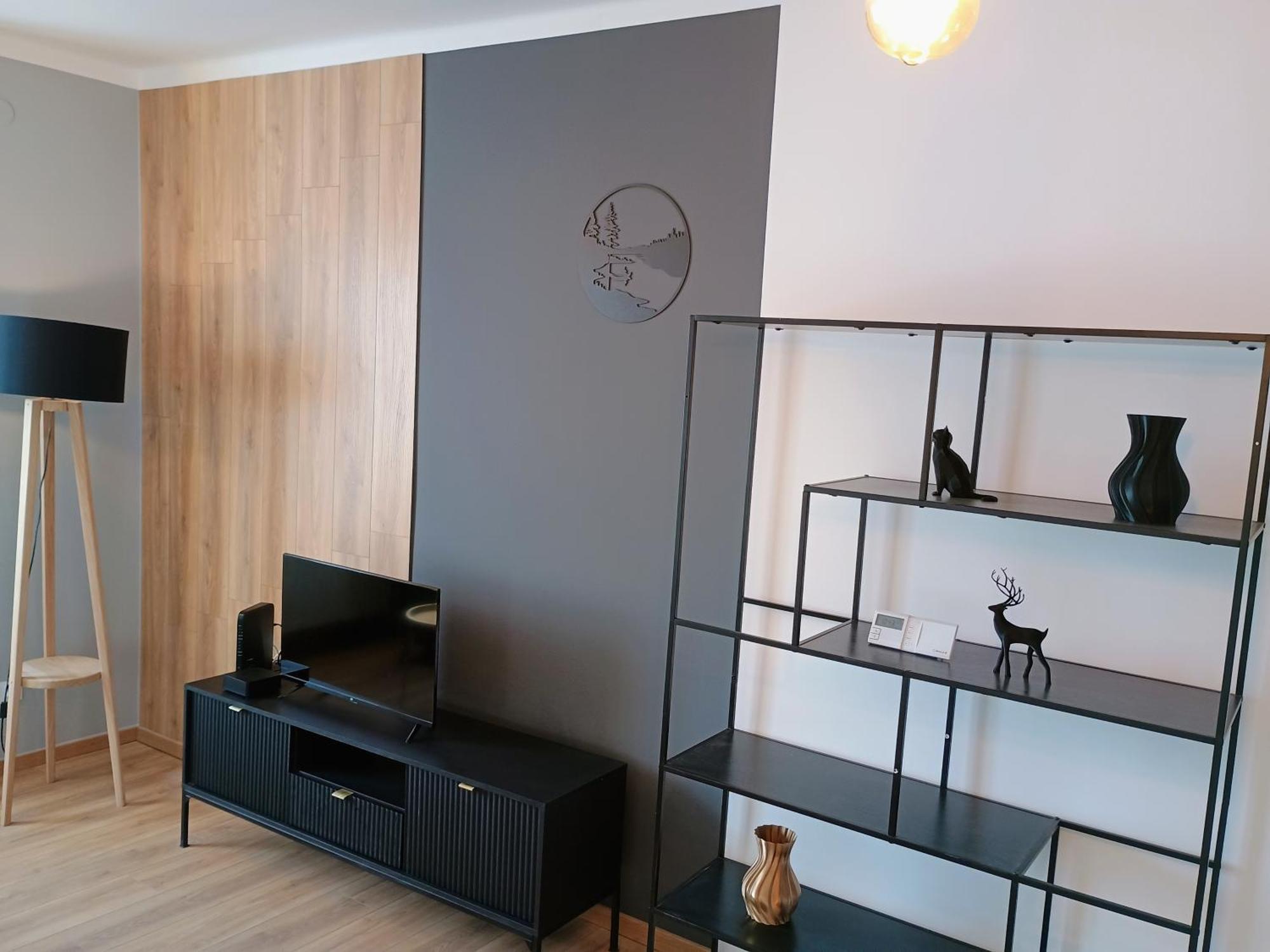 Apartament Em Krosno Bagian luar foto